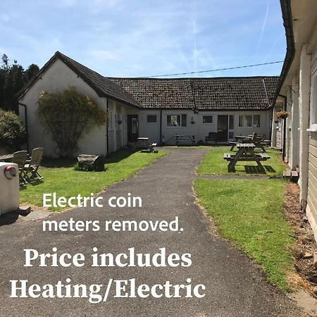 Court Farm Holiday Bungalows Ltd Watchet Bagian luar foto