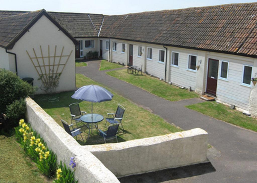 Court Farm Holiday Bungalows Ltd Watchet Bagian luar foto
